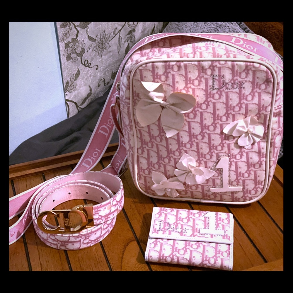 Dior girly purse. (Wallet&belt sold separately).